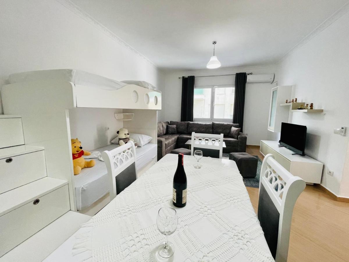 Jico Travel - Bani Apartments Влёра Экстерьер фото